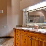 Lodge at Snowy Point Luxury Breckenridge Vacation Rental - Horseshoe Bowl Suite Bathroom